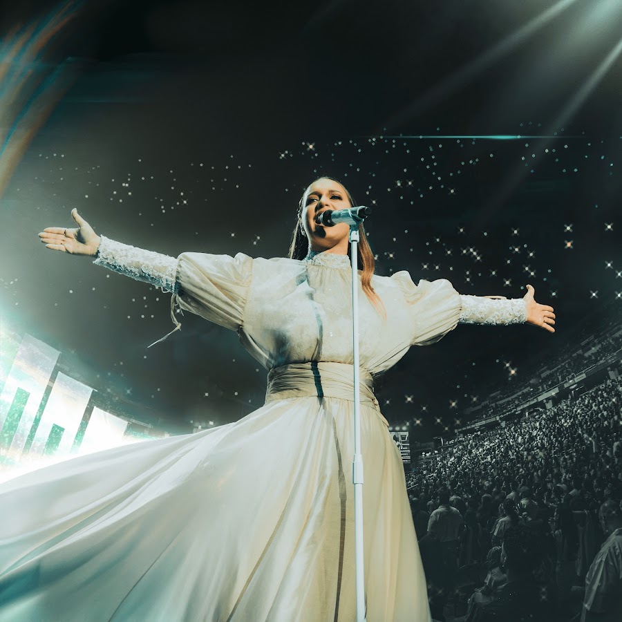 Christine D'Clario - Artista Verificado